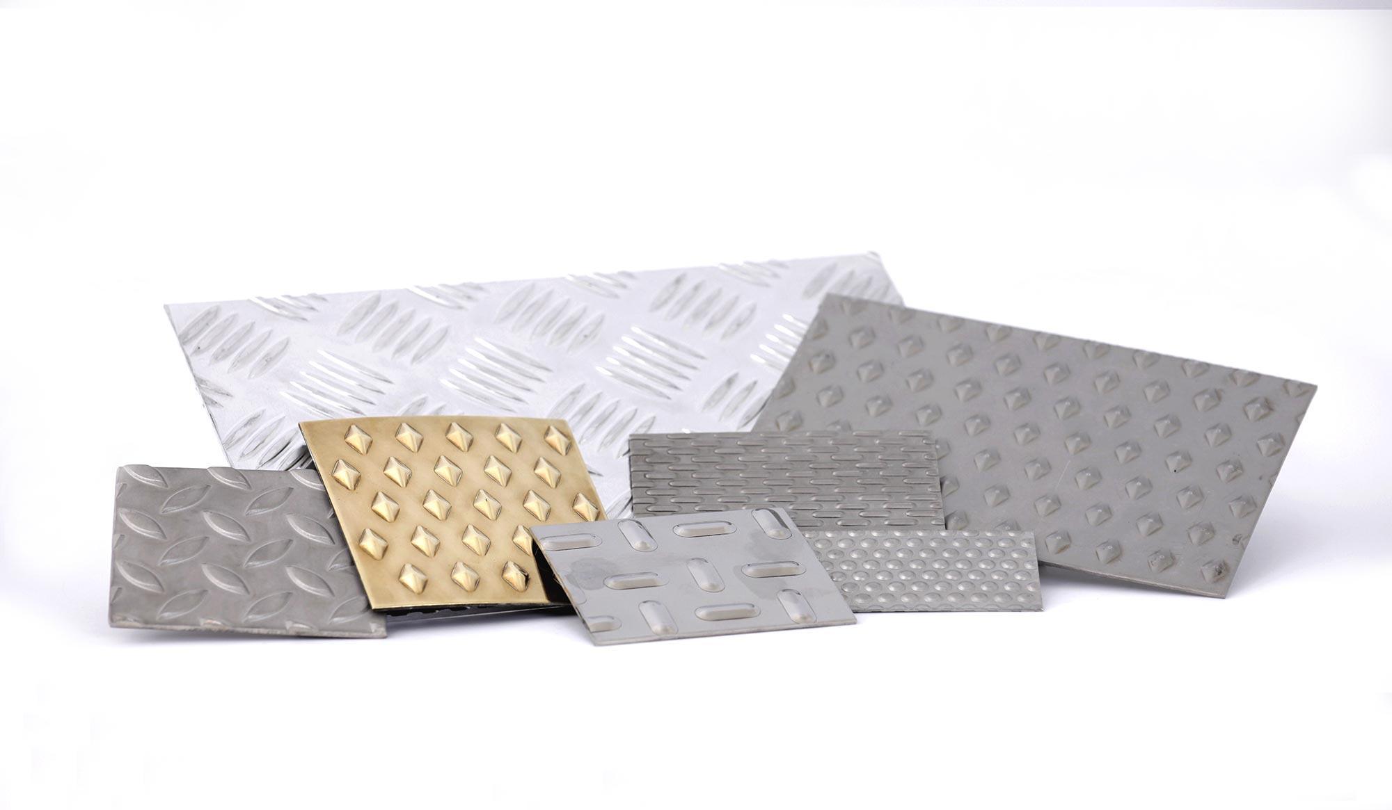 如何选择合适的压花铝板